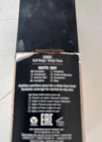 Wet n Wild Mat Fondöten - Açık Bej - Görsel 2