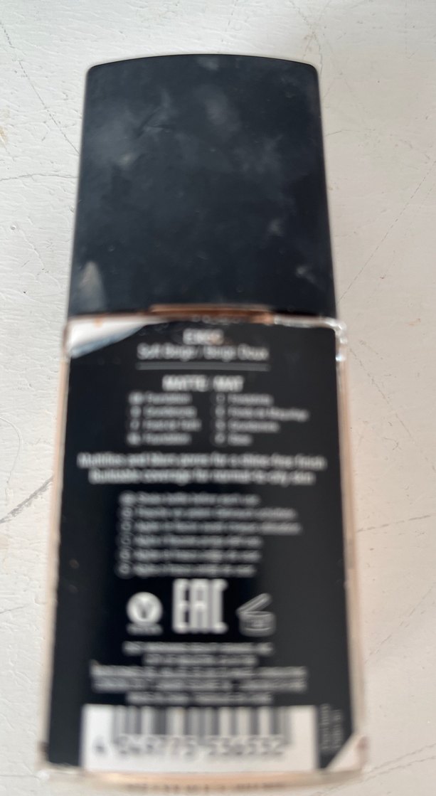 Wet n Wild Mat Fondöten - Açık Bej - Görsel 2