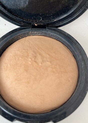 Bej Parlatıcı Allık - Görsel 2