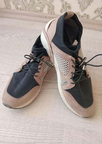 Yılan Desenli Süet Bağcıklı Kadın Spor Ayakkabı - Görsel 3