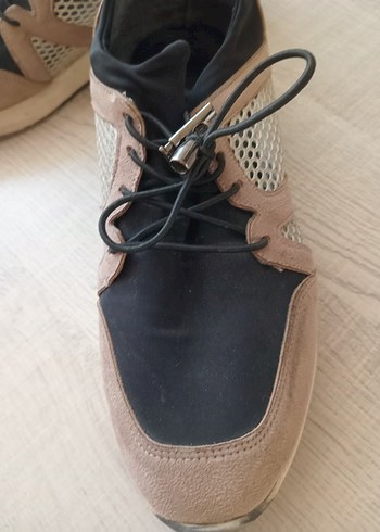 Yılan Desenli Süet Bağcıklı Kadın Spor Ayakkabı - Görsel 4