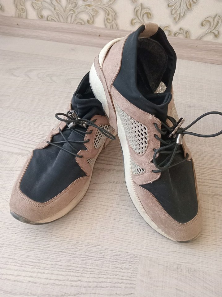 Yılan Desenli Süet Bağcıklı Kadın Spor Ayakkabı - Görsel 3