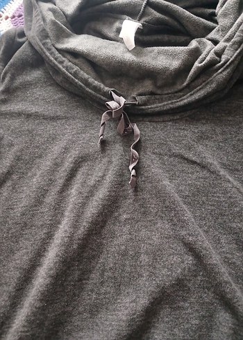 Boğazlı ve kapüşonlu sweatshirt - Görsel 4