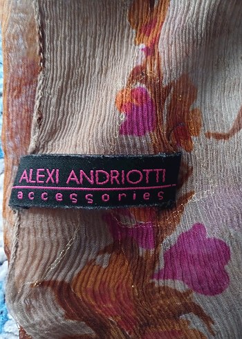 Çiçek Desenli Bohem Kadın Fular - Görsel 2