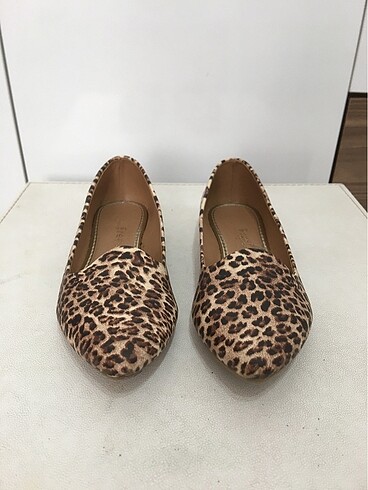 Diğer Leopar desenli babet