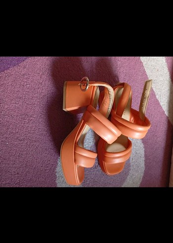 Turuncu Minimalist Topuklu Kadın Sandalet - Görsel 3