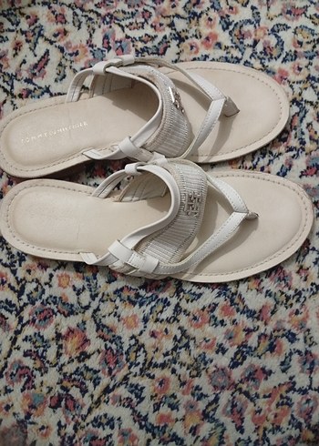 Tokalı Beyaz Kadın Dolgu Topuklu Terlik - Görsel 2