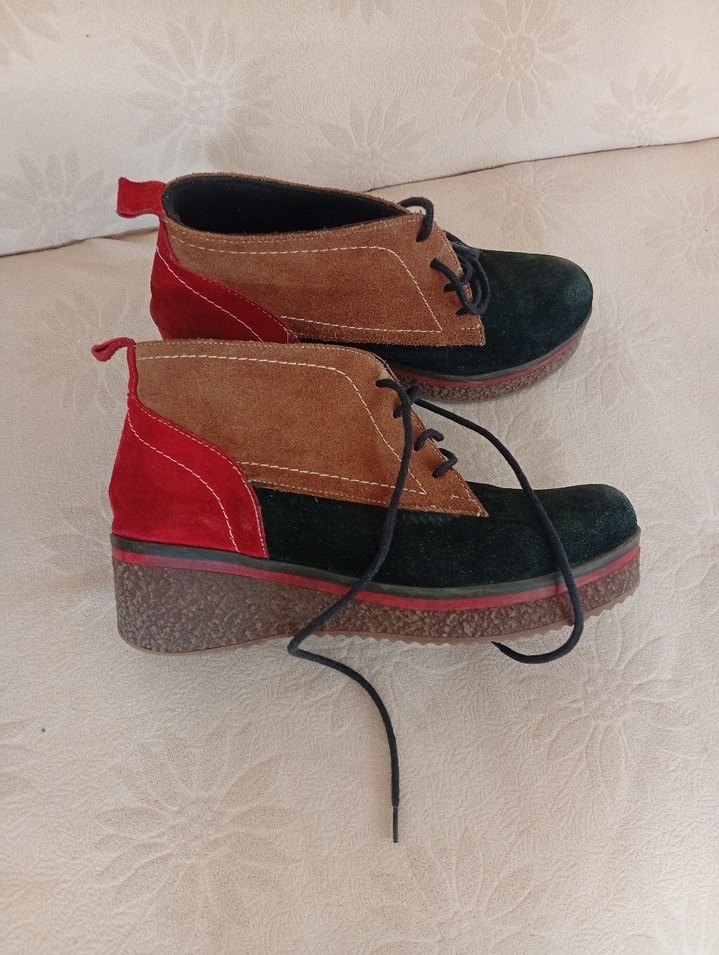 Kahverengi Süet Kadın Dolgu Topuk Bot - Görsel 3