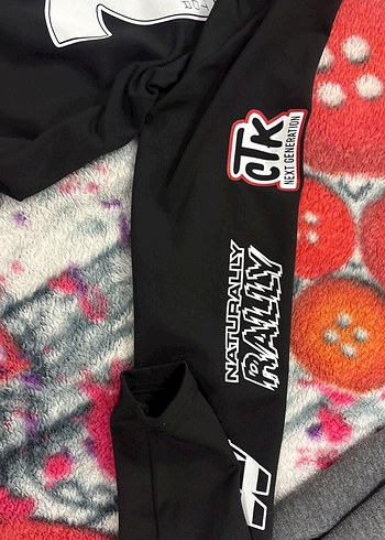 Siyah Baskılı Rahat Kesim Sweatshirt - Görsel 3