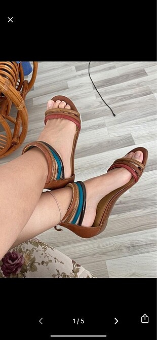 Nine west sandalet