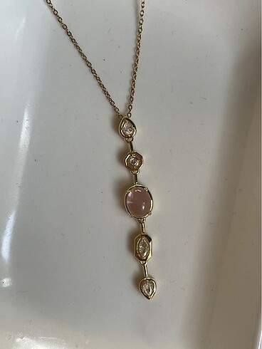 Çelik Pembe Taşlı Kolye