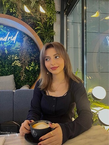 lacivert crop