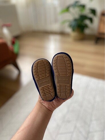 18 Beden ZARA baby ayakkabı