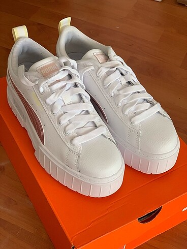 PUMA Buty Damskie MAYZE Glitter Pastel