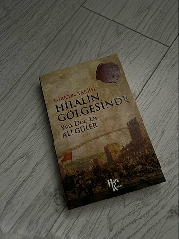 Hilalin gölgesinde