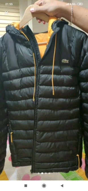 Lacoste mont