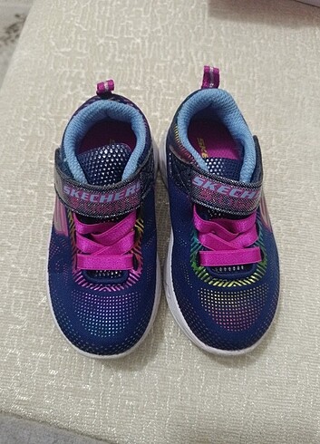 22 Beden Skechers ayakkabı