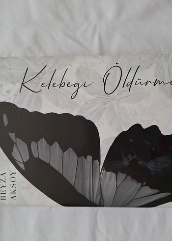 Beden Onun Şeytanları ve Kelebeği öldürmek serisi Beyza Aksoy