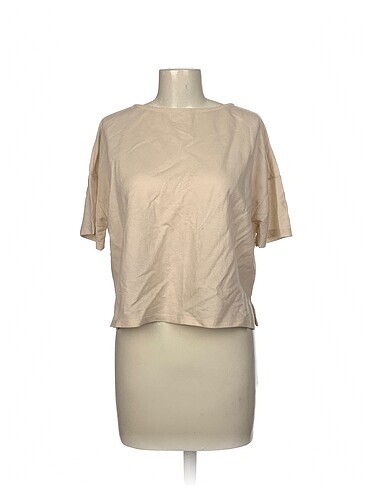 Koton T-shirt %70 İndirimli.