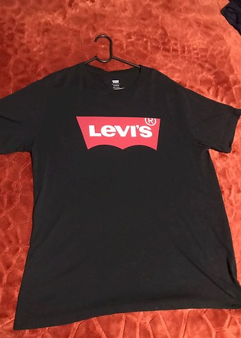 Levis Orijinallevi S Siyah Kirmizi Logo Tisort