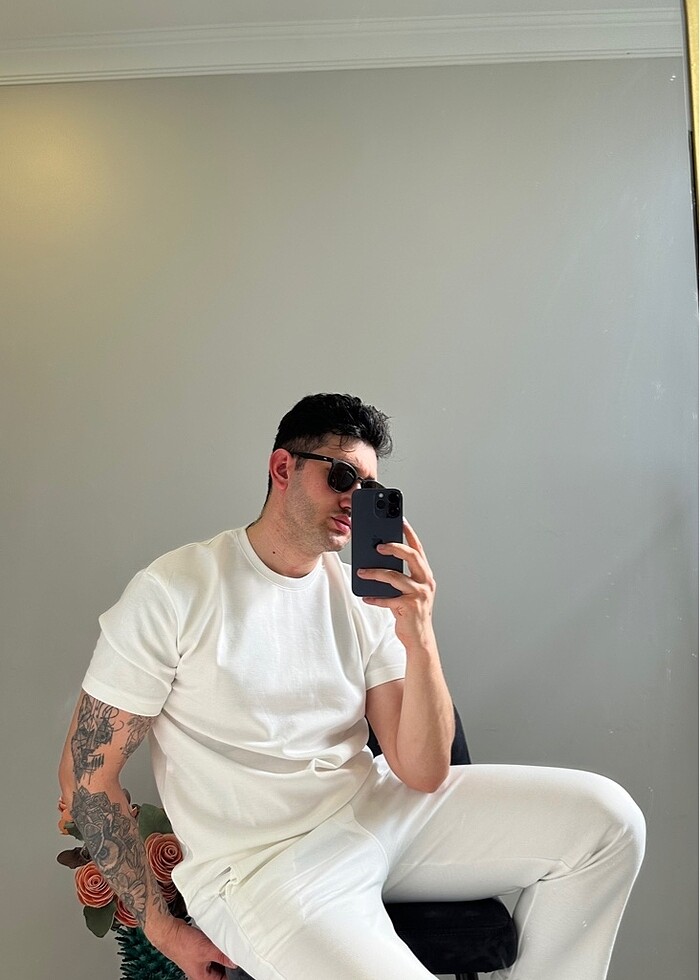 BEYAZ GÜNLÜK TAKIM - Görsel 2