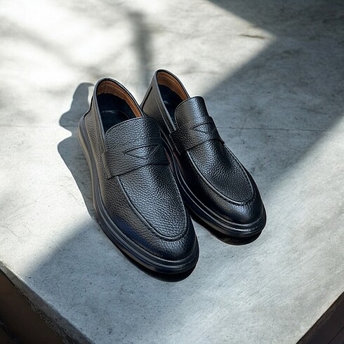 SİYAH LOAFER AYAKKABI