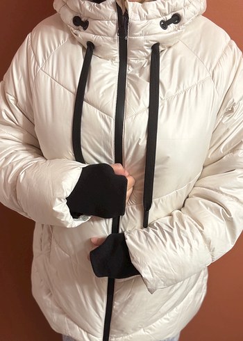 Beyaz Orta Boy Kadın Şişme Mont - Görsel 3