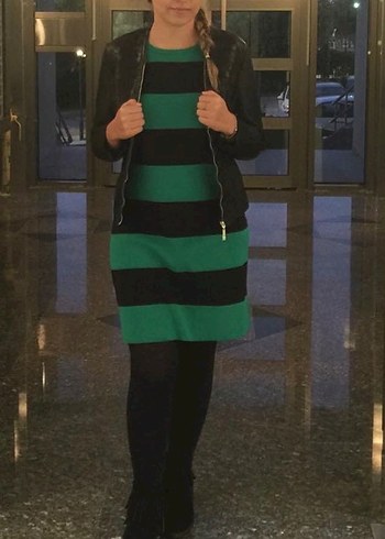 Çizgili Kısa Kollu Midi Triko Elbise - Görsel 2