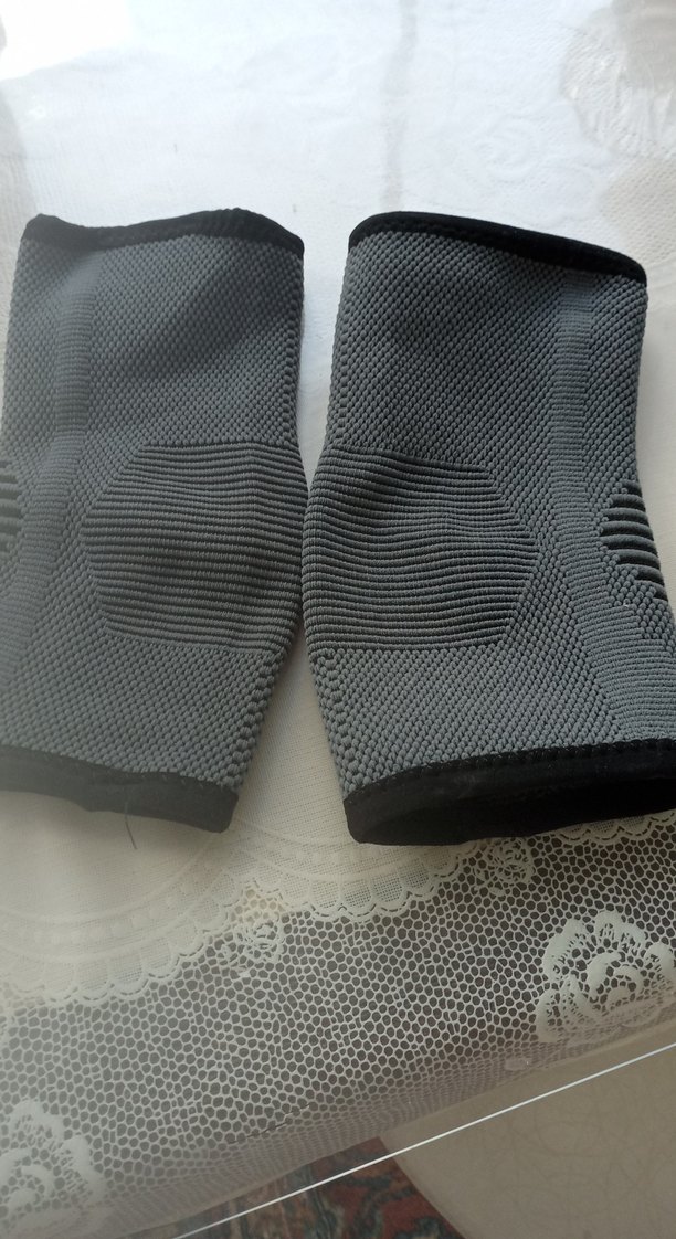 Gri Elastik Motosiklet Dizlikleri veya bileklik - Görsel 2