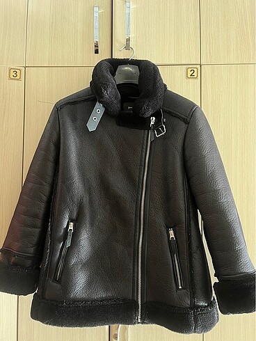 STRAVIDARIUS BIKER CEKET