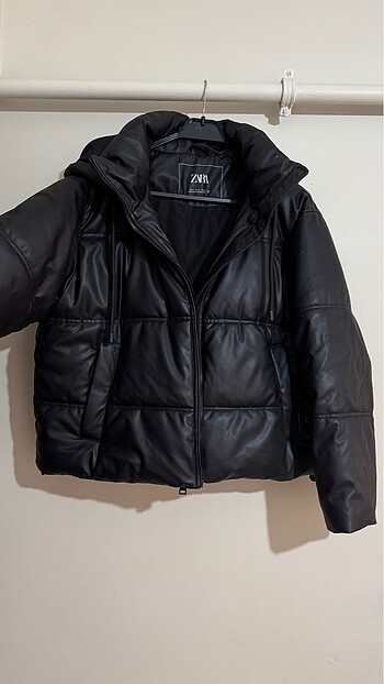 Zara mont