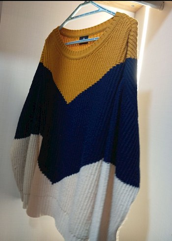 Renk Bloklu Kadın Triko Kazak - Görsel 4