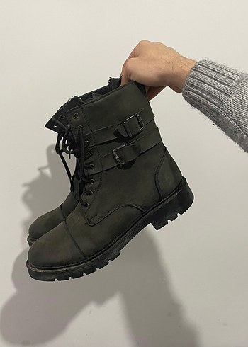Gri Süet Kemerli Erkek Botları - Görsel 2
