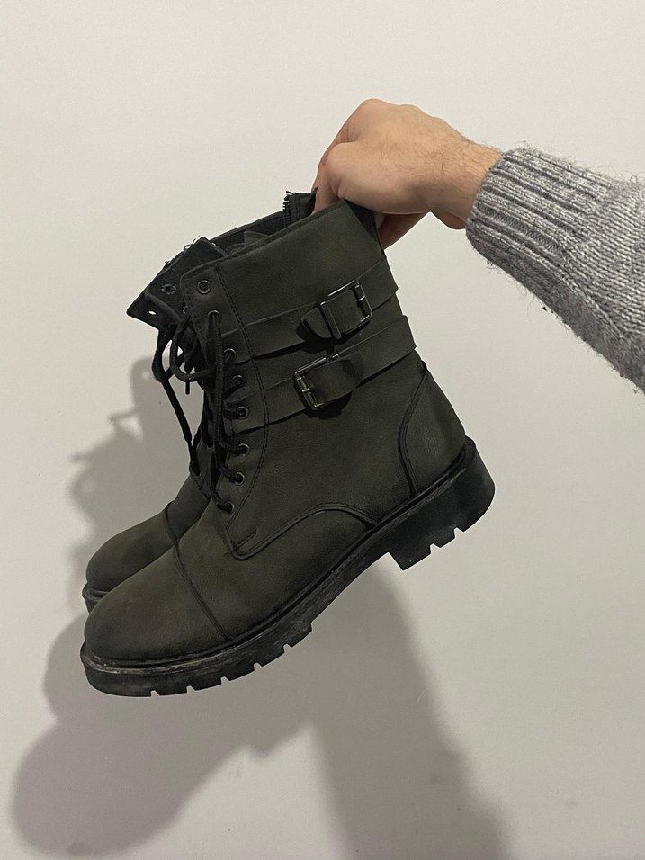 Gri Süet Kemerli Erkek Botları - Görsel 2