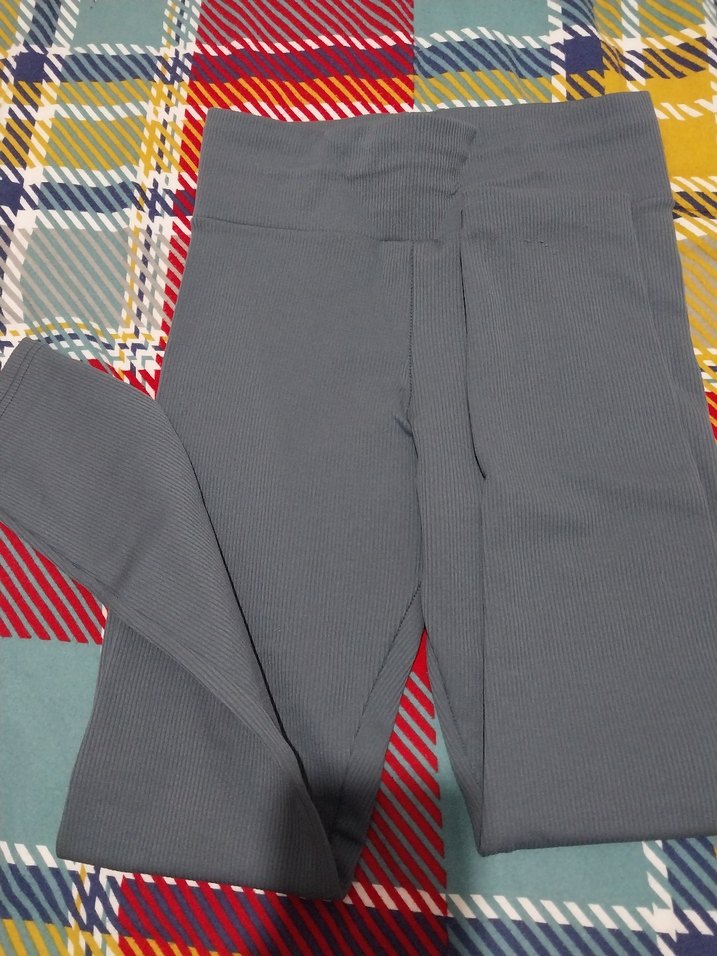 Gri Kadın Spor Tayt Elastik Kumaş - Görsel 2