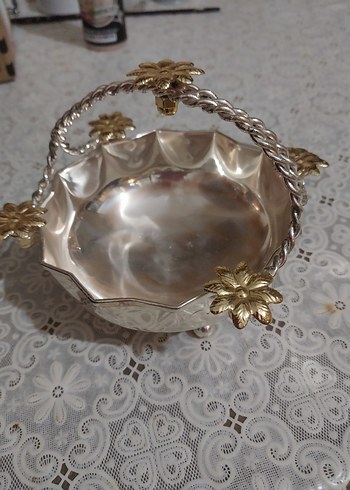 Altın Renkli Çiçek Desenli Kulplu dekoratif şekerlik - Görsel 2