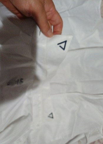 Düğmeli Beyaz Pamuklu  Gömlek - Görsel 6