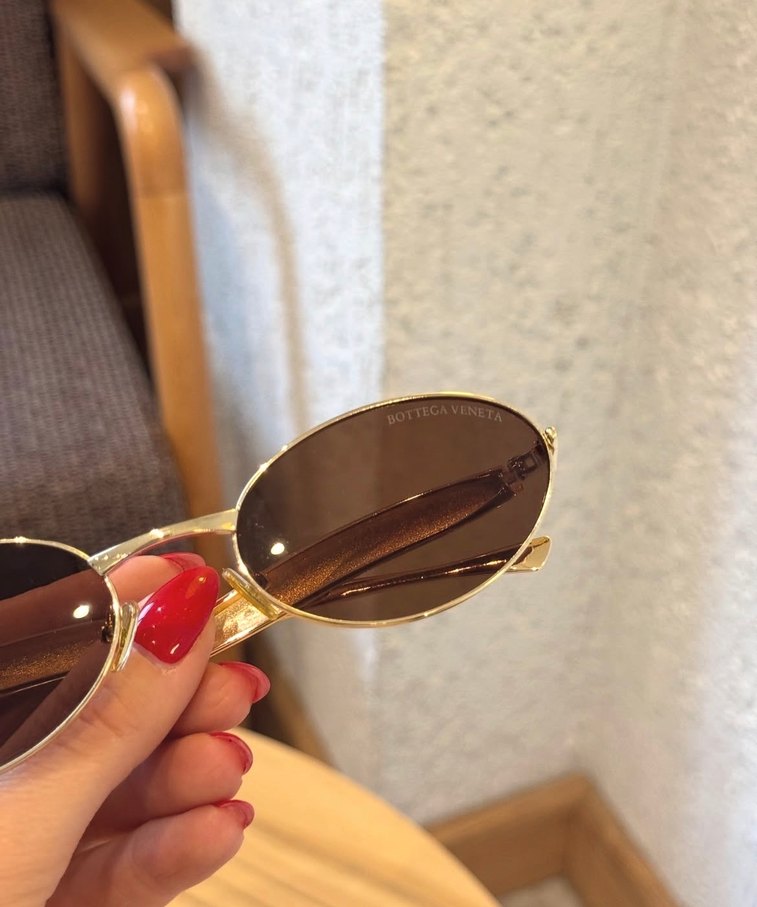 Bottega veneta gözlük - Görsel 3