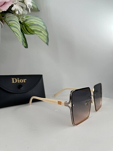 Dior ithal orj sunglasses gözlük