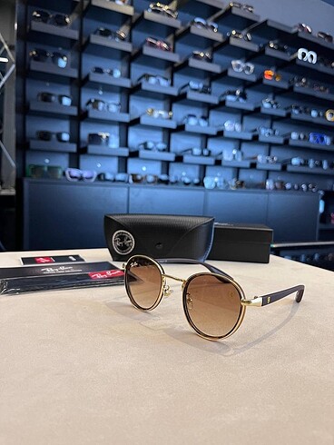 Ray-ban ferrari gözlük