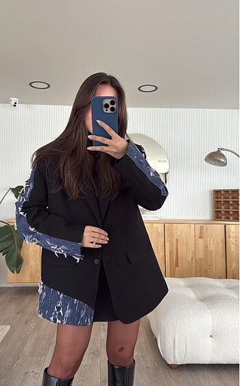 Zara Zara garnili yırtık detaylı blazer ceket