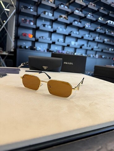 Beden Prada gözlük sunglasses
