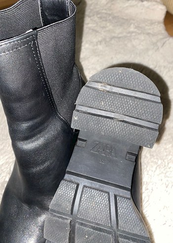 Zara Siyah Topuklu Bot - Görsel 2