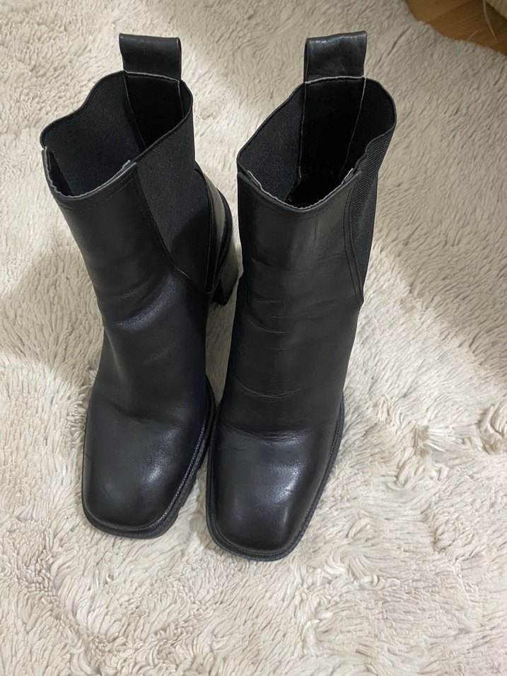 Zara Siyah Topuklu Bot - Görsel 4