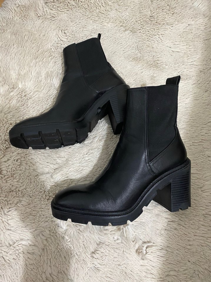 Zara Siyah Topuklu Bot - Görsel 3