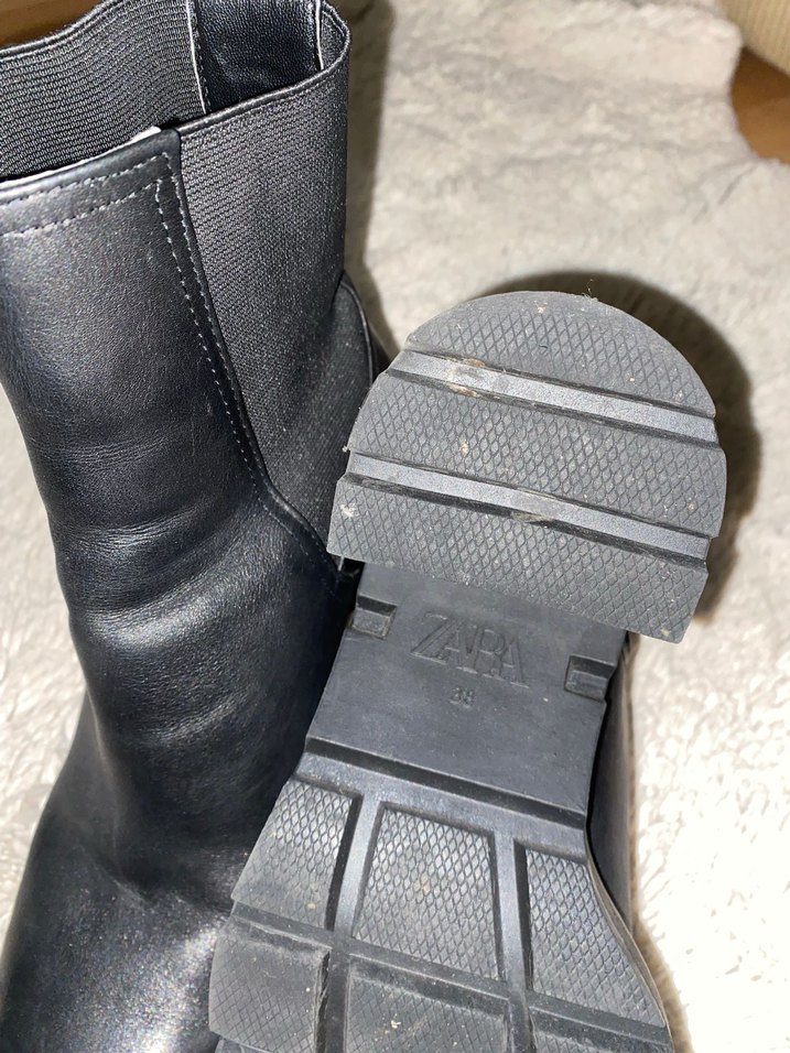 Zara Siyah Topuklu Bot - Görsel 2