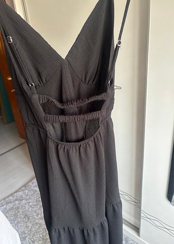xs Beden siyah Renk Bershka Siyah V Yaka Uzun Askılı Elbise