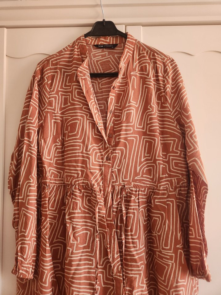 LcWaikiki Viskon Elbise - Görsel 2