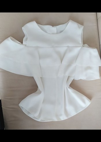 Beyaz Kolsuz Fırfırlı Kadın Bluz - Görsel 7