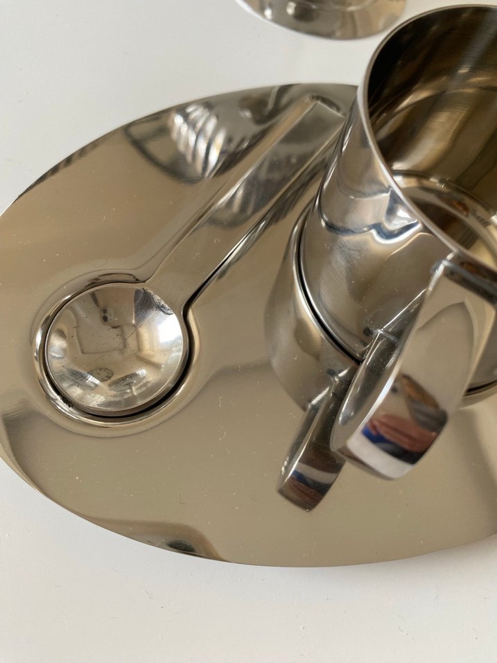 Parlak Metal Kahve Fincanı ve Tabak Seti - Görsel 3
